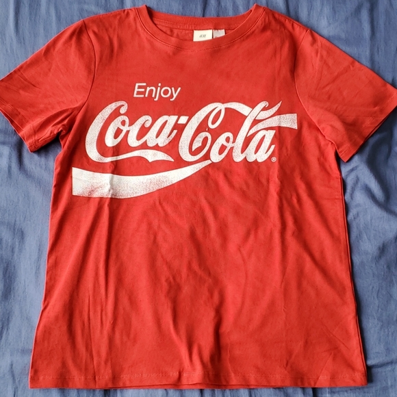 H&M L.O.G.G Coca-Cola Tee Red Size Small - Picture 1 of 6